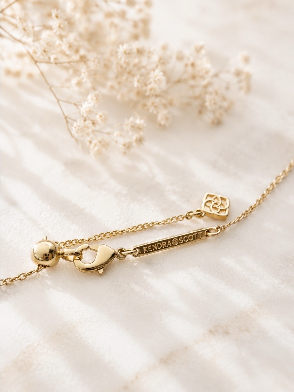 Kendra Scott x LoveShackFancy Daphne Gold Locket Necklace - Picture 7 of 8